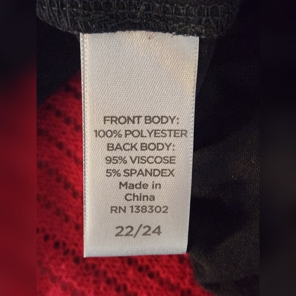 Avenue Black Sleeveless Embellished Pleated Blouse - Picture 9 of 10